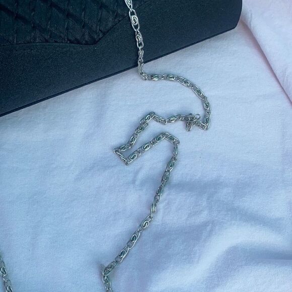 Black Evening Bag Purse Small Clutch Chain Strap​​​​​ - Picture 10 of 10